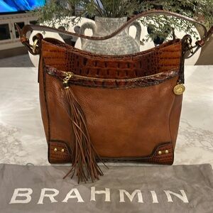 Brahmin vintage pecan Melbourne/pebbled leather bag (looks like new)